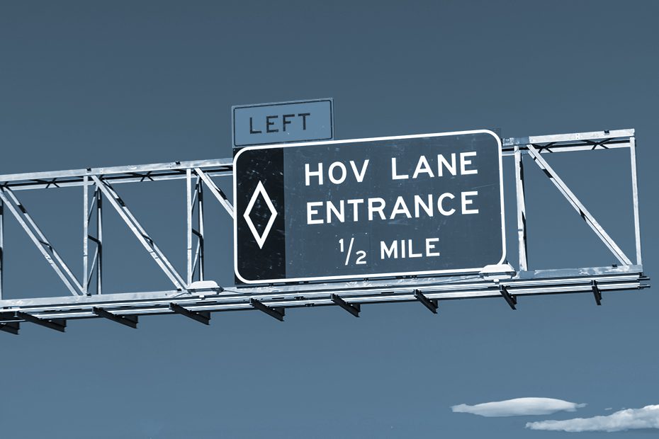 Sign of the HOV lane entrance 