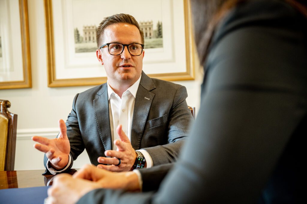 Personal injury attorney in Iowa speaks to a client